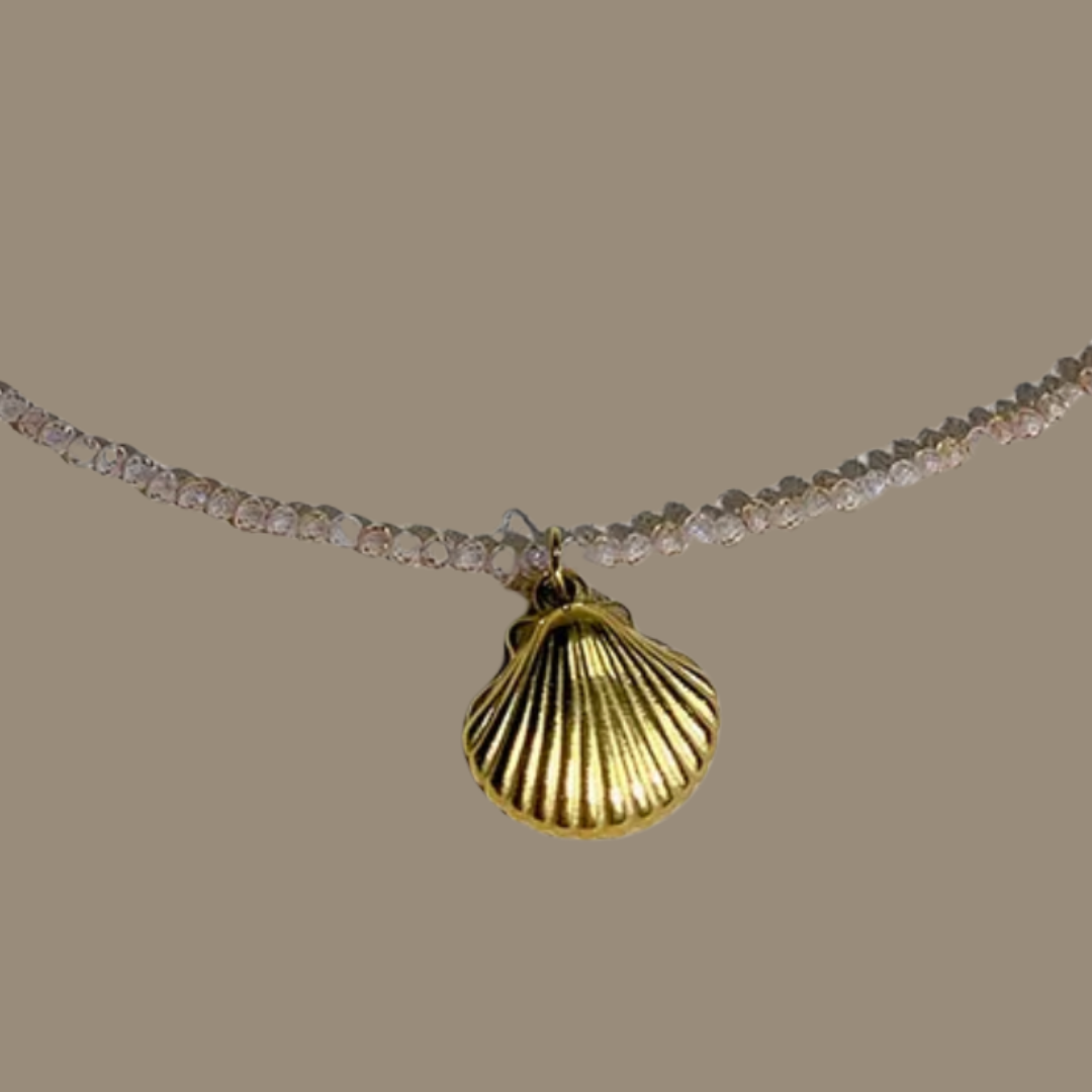 Sunny Beaded Shell Pendant Necklace